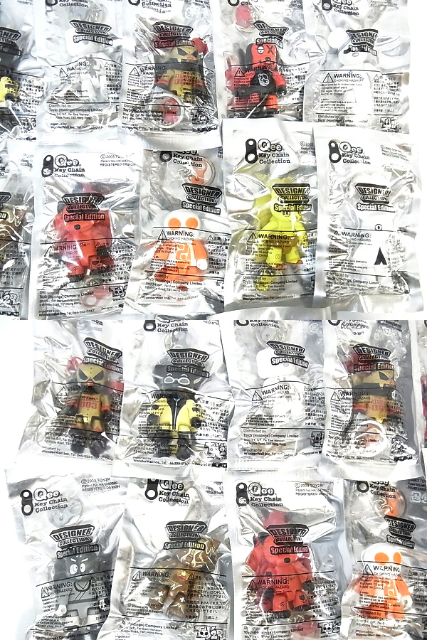 実際に弊社で買取させて頂いたTOY2R Qee Key Chain Collection/SP Edition/キーチェーン計16点の画像 1枚目