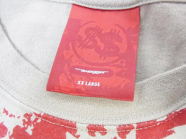 実際に弊社で買取させて頂いたSWAGGER/スワッガー Tシャツ XXL SWGSSH-205　総柄　スカルの画像 2枚目