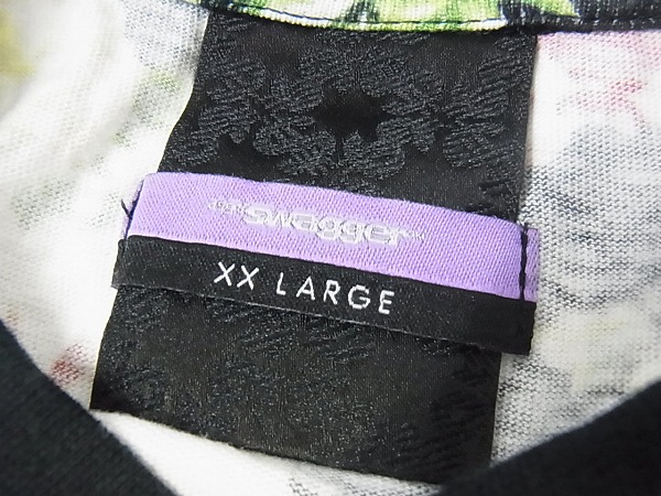 実際に弊社で買取させて頂いたSWAGGER/スワッガー Tシャツ XXL SWGSSH-269　総柄　花の画像 2枚目