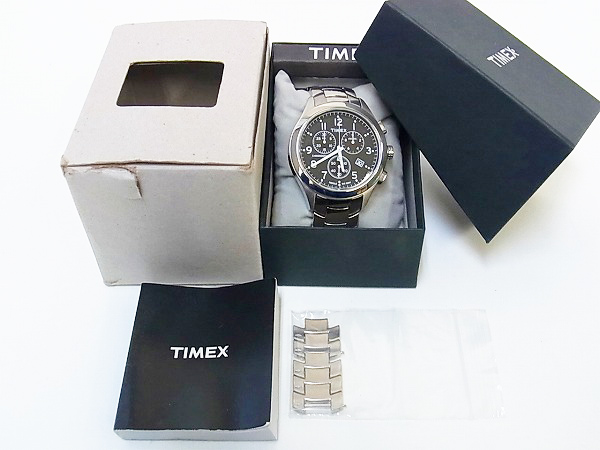 実際に弊社で買取させて頂いたTIMEX/タイメックス クロノグラフ 腕時計 銀黒/T2M469の画像 1枚目