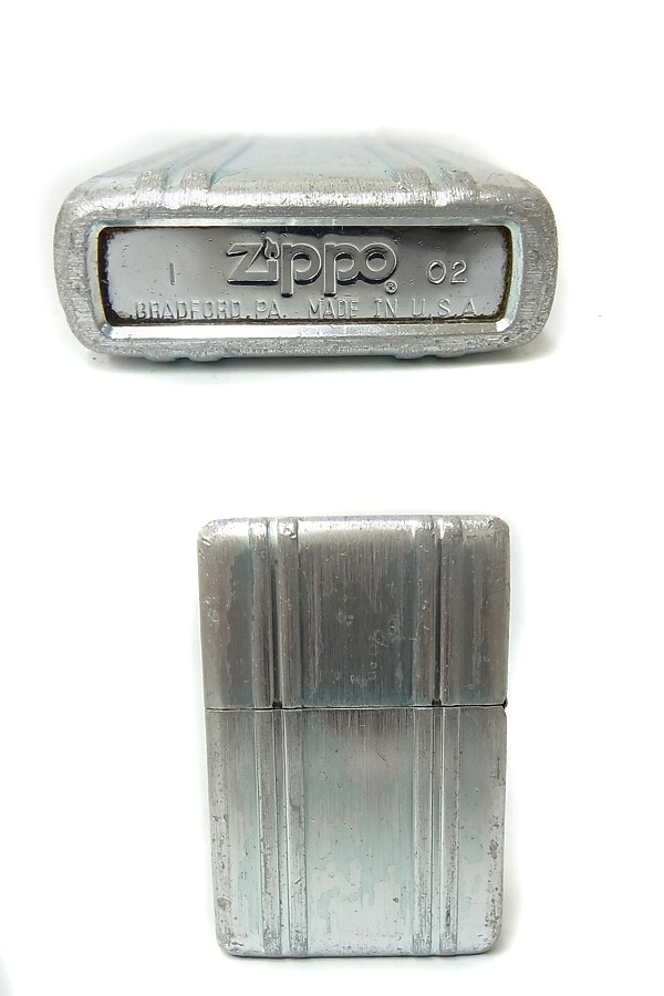 実際に弊社で買取させて頂いたzippo/ジッポー ZERO HALLIBURTON/ゼロハリバートン 2002年製の画像 1枚目