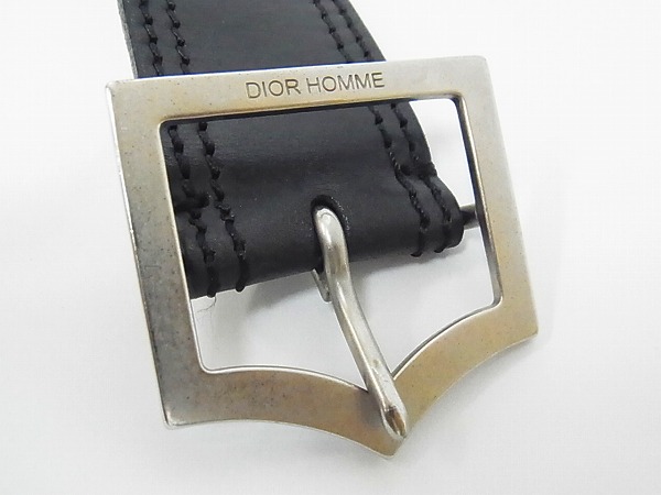 実際に弊社で買取させて頂いたDior HOMME/ディオールオム 05ss Dバックル ベルト ブラックの画像 1枚目