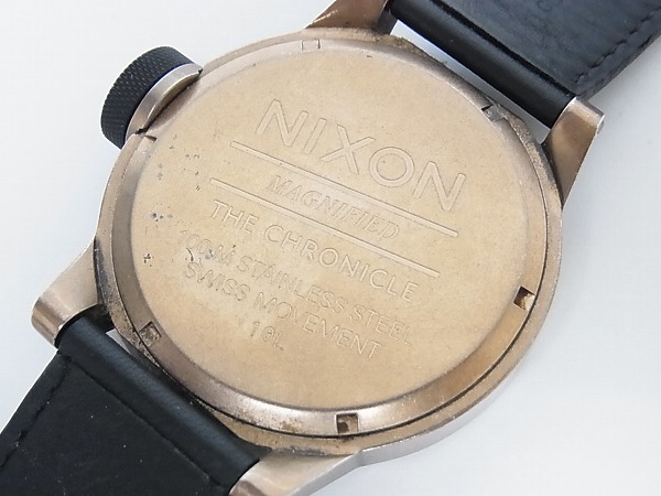 実際に弊社で買取させて頂いたNIXON/ニクソン THE CHRONICLE MAGNIFIE 腕時計 黒×ブロンズの画像 1枚目