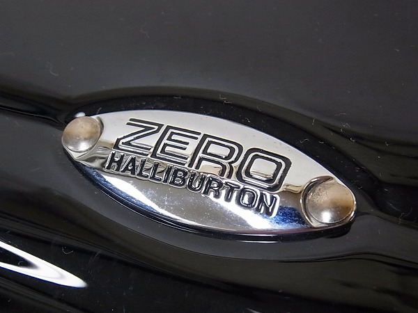 実際に弊社で買取させて頂いたZERO HALLIBURTO/ゼロハリバートンZRP-Aアタッシュケース 80632の画像 5枚目