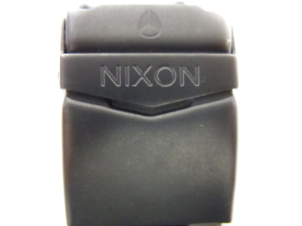 実際に弊社で買取させて頂いたNIXON/ニクソン プライベートSS オールガンメタル 防水 A276680の画像 4枚目