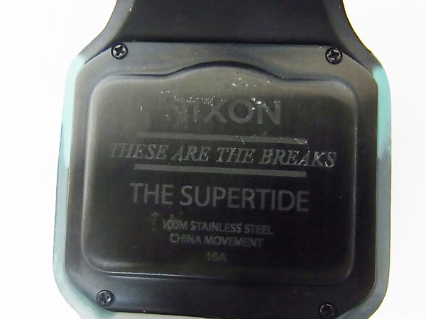 実際に弊社で買取させて頂いたNIXON/ニクソン SUPERTIDE/スーパータイド 腕時計 NA3161942-00の画像 3枚目