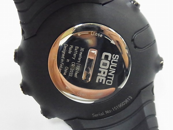 実際に弊社で買取させて頂いたSUUNTO/スント CORE/コア オールブラック海外モデルSS014279010の画像 3枚目