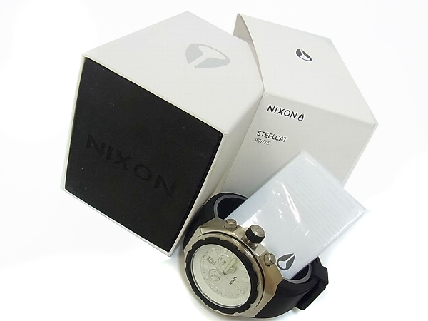 実際に弊社で買取させて頂いたNIXON/ニクソン スティールキャット  クロノグラフ A313-100の画像 6枚目