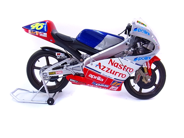 実際に弊社で買取させて頂いたミニチャンプス 1/12 アプリリア 125 CCM V.ロッシ GP 1997の画像 4枚目