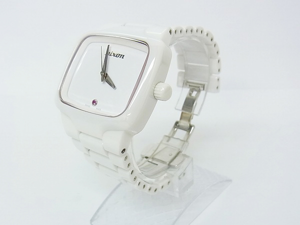 実際に弊社で買取させて頂いたNIXON/ニクソン メンズ腕時計 セラミックプレイヤー A145-126の画像 1枚目