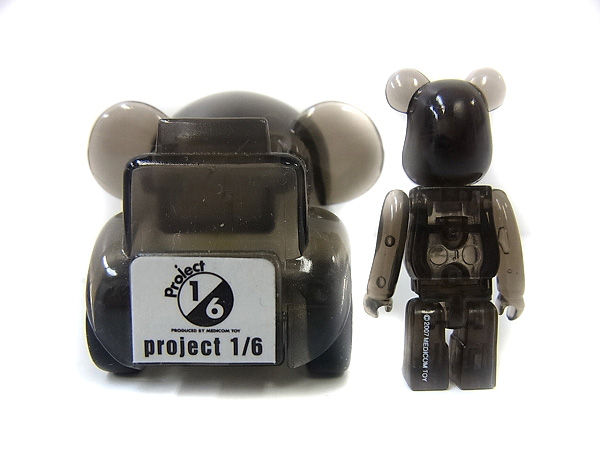 実際に弊社で買取させて頂いたチョロQ×BE@RBRICK project1/6エクスクルーシヴ 10周年 50％の画像 2枚目