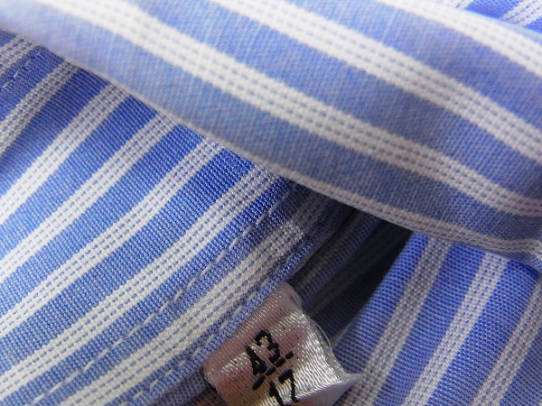 実際に弊社で買取させて頂いた【処分】ARMANI EXCHANGE/ARMANI COLLEZIONI Yシャツ 5点セットの画像 2枚目