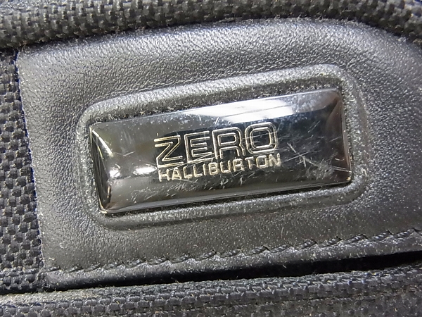 実際に弊社で買取させて頂いたZEROHALLIBURTON/ゼロハリバートン ショルダーバッグ ブラックの画像 4枚目