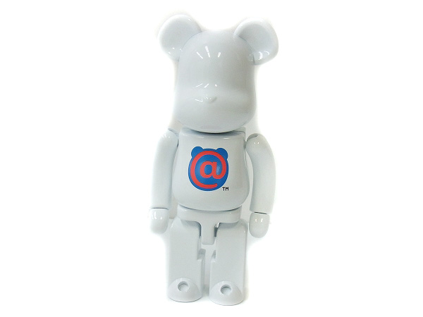 実際に弊社で買取させて頂いたBE@RBRICK/ベアブリック 1000個限定 超合金 ホワイト 200%の画像 1枚目