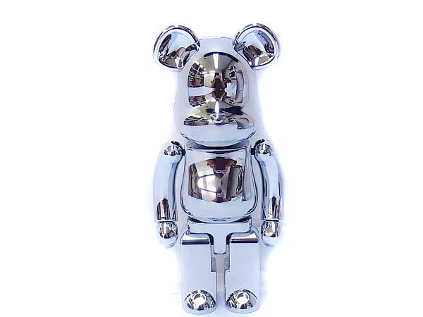 実際に弊社で買取させて頂いたBE@RBRICK/ベアブリック　CHROME ver.　200％ クロムシルバーの画像 1枚目