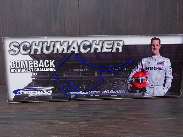 実際に弊社で買取させて頂いたMINICHAMPS Hockenheim別注 MercedesGP M.Schumacher 2010 1/18の画像 3枚目