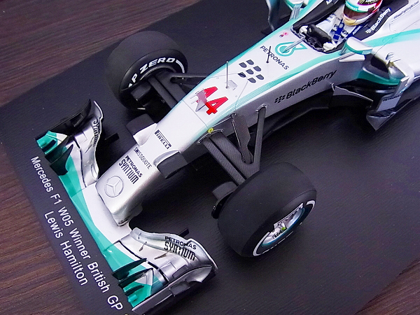 Spark メルセデスW05 ハミルトン#44 WINNER2014イギリスGP 1/18の買取