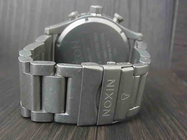 実際に弊社で買取させて頂いたNIXON/ニクソン THE 51-30 CHRONO/クロノ 腕時計 A083-1762の画像 4枚目