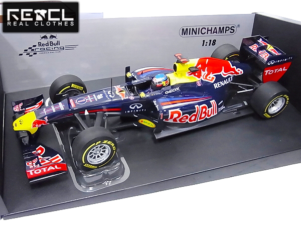 実際に弊社で買取させて頂いたMINICHAMPS INFINITI RedBullRacing F-1 2012 S.ベッテル 1/18