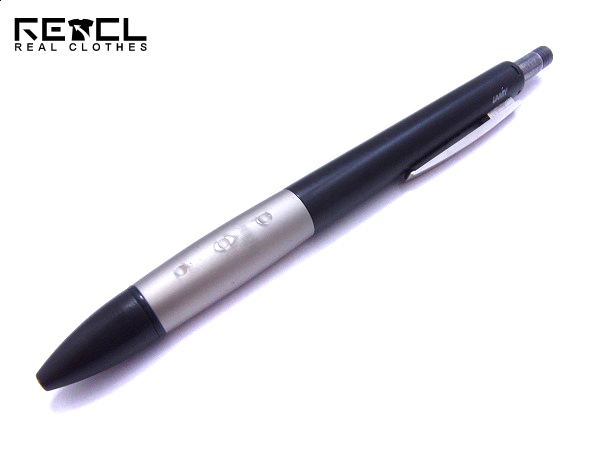 実際に弊社で買取させて頂いたLAMY/ラミー 4 pen ノック式多機能ペン/筆記用具 黒×銀