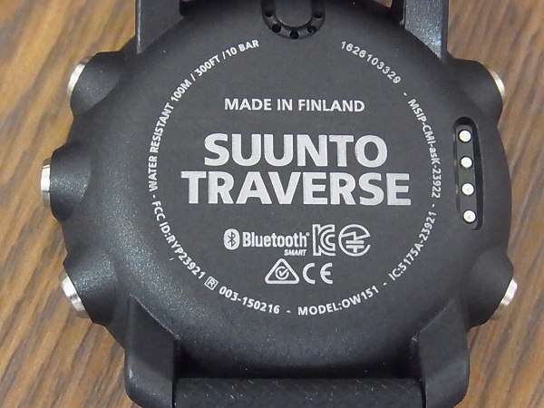 実際に弊社で買取させて頂いたSuunto Travers/スントトラバース 腕時計 黒×銀 SS021843000の画像 5枚目