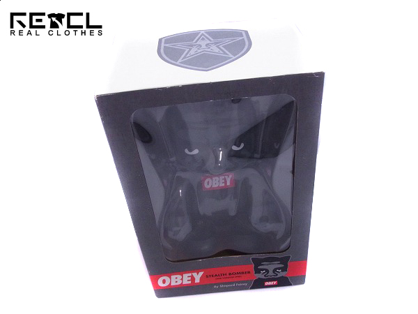 実際に弊社で買取させて頂いた[未開封]Toy2R 2006 OBEY OBEY stealth bomber フィギュア