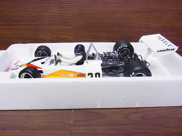 実際に弊社で買取させて頂いたMINICHAMPS マクラーレン フォードM23 ヤードレー GP1973 1/18の画像 1枚目