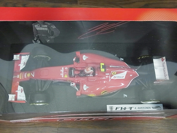 実際に弊社で買取させて頂いた[未使用]Hot Wheels フェラーリ F14-T キミ・ライコネン 1/18の画像 2枚目