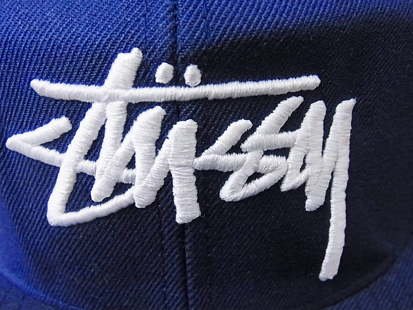 Stussy ステューシー ロゴ刺繍入りキャップ 帽子 ネイビーの買取実績 ブランド買取専門店リアルクローズ リアクロ