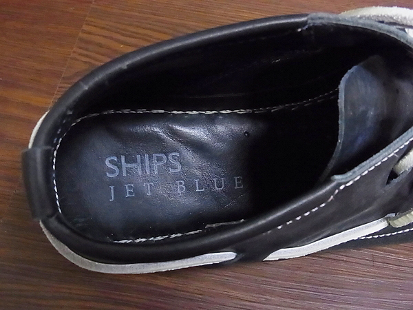 実際に弊社で買取させて頂いたSHIPS JET BLUE レザーモカシン デッキシューズ MID/43の画像 5枚目