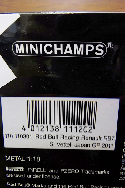 実際に弊社で買取させて頂いたMINICHAMPS RacingRENAULT/RB7 JAPAN GP 2011 S.ベッテル 1/18の画像 8枚目