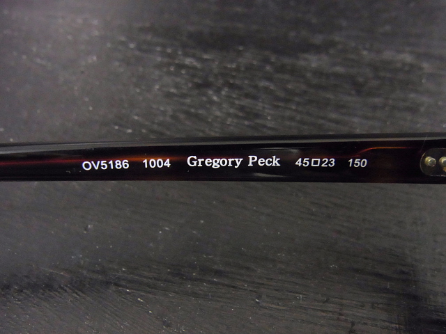 実際に弊社で買取させて頂いたOLIVER PEOPLES Gregory Peck デミ柄サングラス OV5186-1004の画像 6枚目