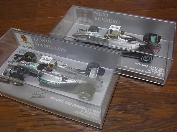 実際に弊社で買取させて頂いたミニチャンプス MCLAREN/Mercedes GP F1 TEAM 他 10点↑SETの画像 4枚目