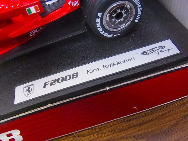 実際に弊社で買取させて頂いた【未使用】ホットウィール F2008 F.マッサ フェラーリ 1/18の画像 2枚目