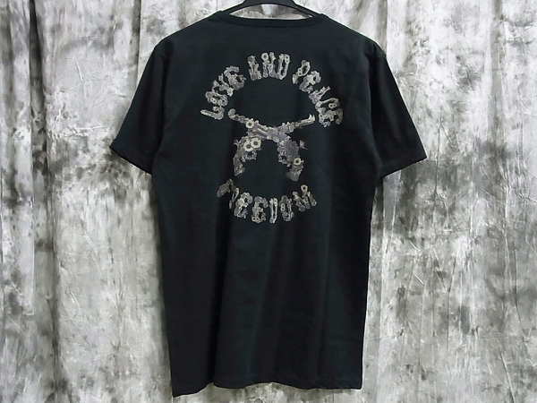 実際に弊社で買取させて頂いたroar/ロアー FLOWER CROSSED GUNS PRINT 半袖Tシャツ/3の画像 1枚目