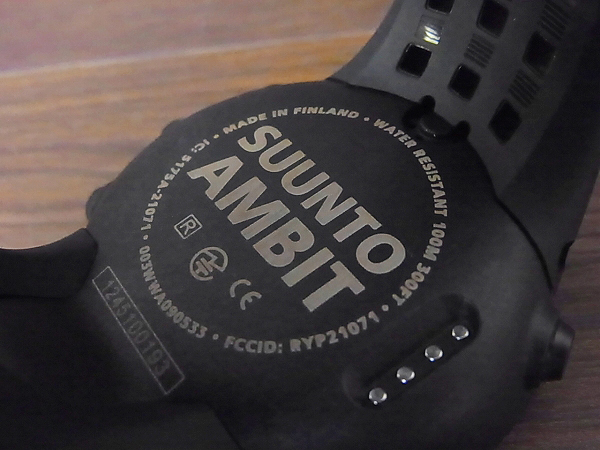 実際に弊社で買取させて頂いたSUUNTO アンビット アウトドア/トレーニング 腕時計SS018374000の画像 4枚目