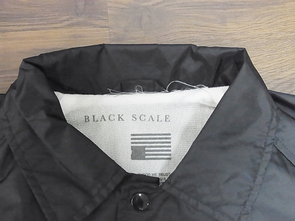 実際に弊社で買取させて頂いた40ozNYC×BLACK SCALE ナイロンコーチジャケット ブラック Mの画像 4枚目