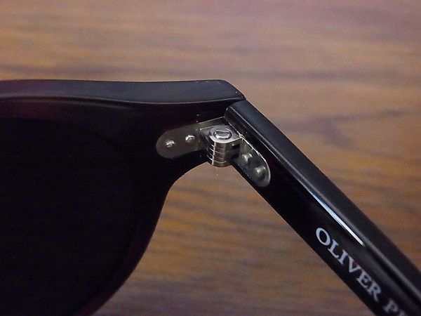 実際に弊社で買取させて頂いたOLIVER PEOPLES Gregory Peck デミ柄サングラス 茶 OV5186-1004の画像 4枚目