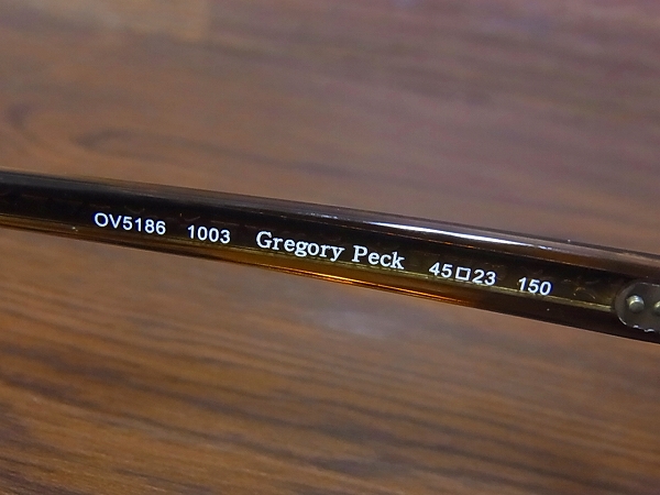 実際に弊社で買取させて頂いたOLIVER PEOPLES Gregory Peck デミ柄 伊達メガネ OV5186-1003の画像 7枚目