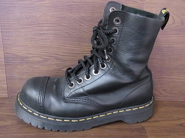 Dr Martens ドクターマーチン 10ホール 10966-