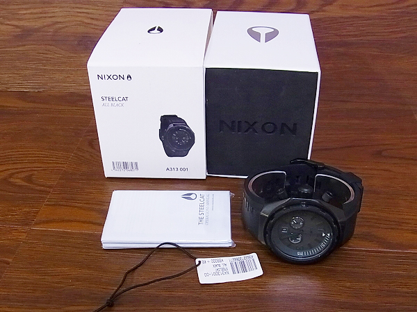 実際に弊社で買取させて頂いたNIXON/ニクソン STEELCAT オールブラック アナログ A313001の画像 7枚目