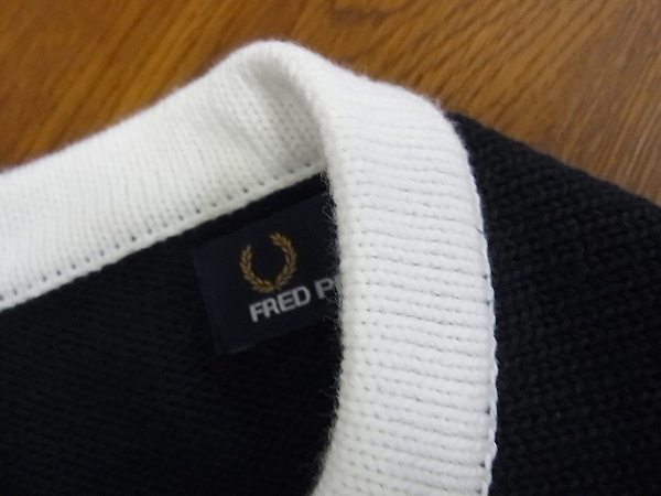 実際に弊社で買取させて頂いたFRED PERRY/フレッドペリー Ｖネックニットベスト/セーター Mの画像 6枚目