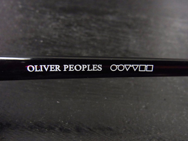 実際に弊社で買取させて頂いたOLIVER PEOPLES Gregory Peck デミ柄サングラス OV5186-1004の画像 4枚目