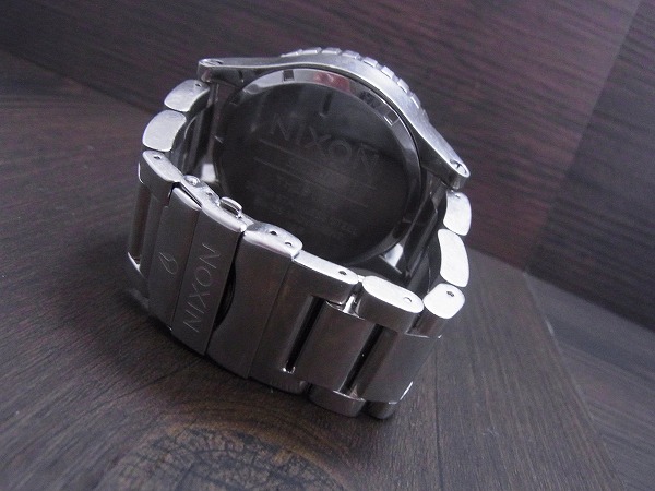 実際に弊社で買取させて頂いたNIXON/ニクソン THE51-30 SIMPLIFY ビッグフェイス 腕時計の画像 4枚目