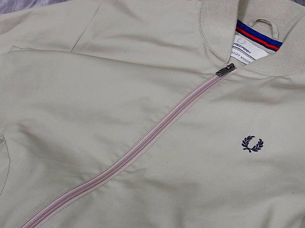 実際に弊社で買取させて頂いたFRED PERRY/フレッドペリー チップソーリブボンバー J3288/Sの画像 6枚目