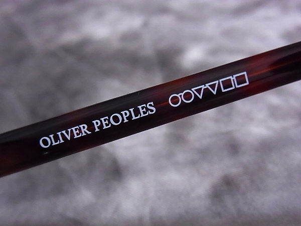 実際に弊社で買取させて頂いたOLIVER PEOPLES/オリバーピープルズ セルフレーム デミ OV5186の画像 4枚目