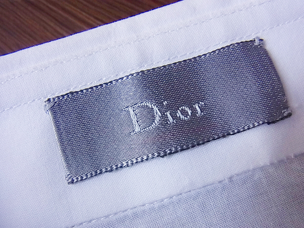 実際に弊社で買取させて頂いたDior HOMME/ディオールオム 長袖/ワイド襟シャツ ホワイト 40の画像 2枚目