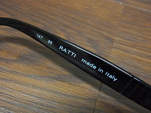 実際に弊社で買取させて頂いたPersol/ペルソール RATTI ラッティ  セルフレーム 09271の画像 5枚目