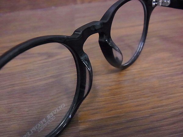 実際に弊社で買取させて頂いたOLIVER PEOPLES/オリバーピープルズ O'MALLEY/OV5183-1005Lの画像 4枚目