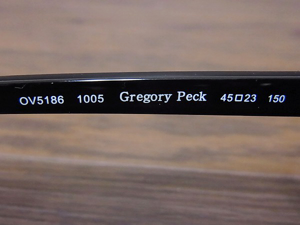 実際に弊社で買取させて頂いたオリバーピープルズ Gregory Peck/サングラス 黒 OV5186-1005の画像 4枚目